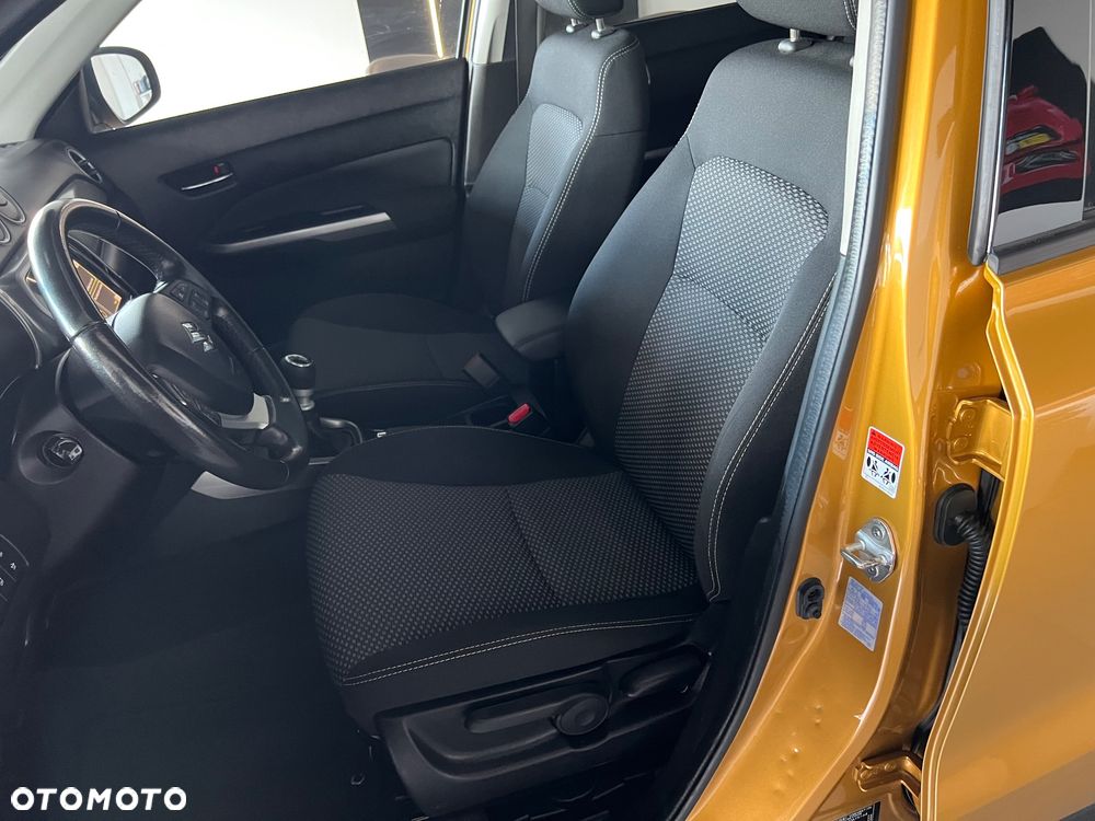 Suzuki Vitara - 14