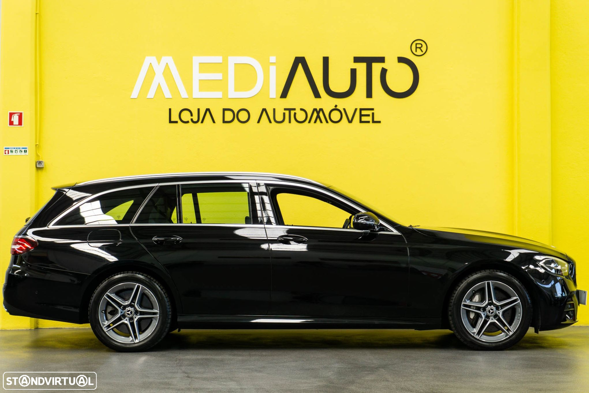 Mercedes-Benz E 300 de AMG Line - 6