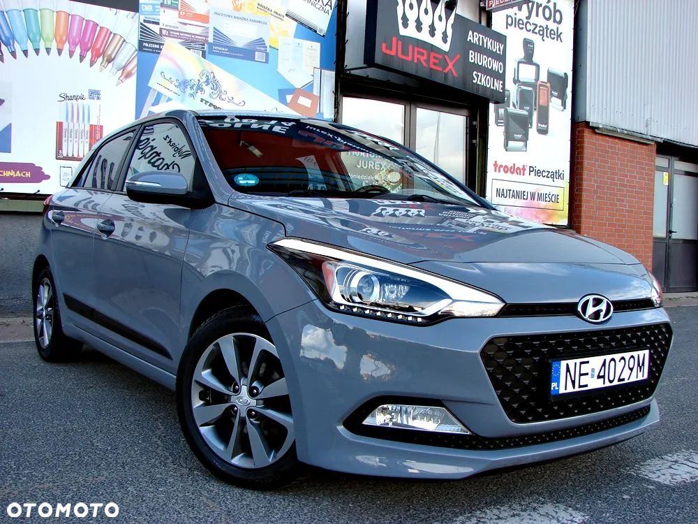 Hyundai i20 blue 1.2 YES!+ - 10