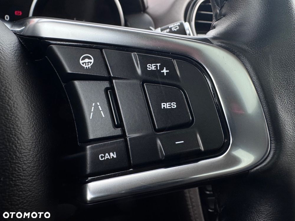 Jaguar F-Pace 25t AWD Prestige - 29