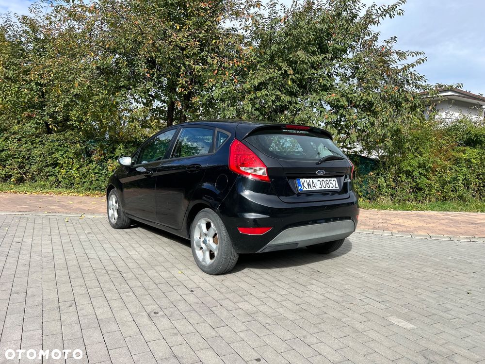 Ford Fiesta 1.25 Titanium - 22