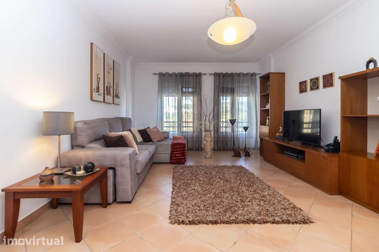 Espaçoso apartamento T3 com parqueamento em S.Gabriel- Setúbal - Grande imagem: 5/35