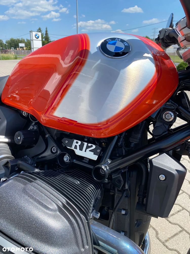 BMW R - 9