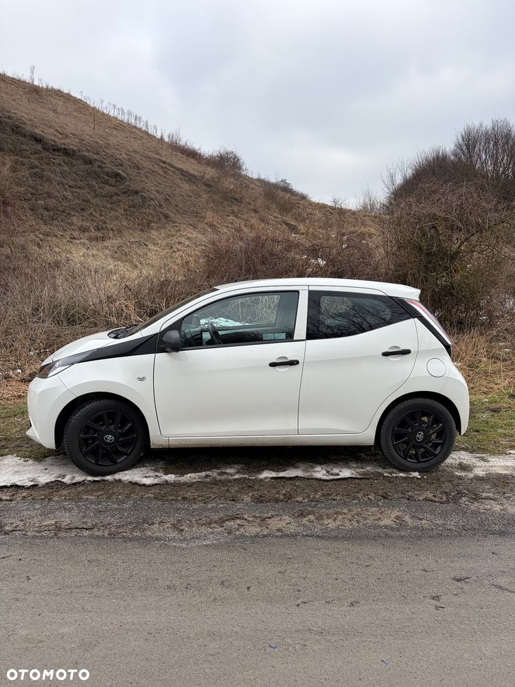 Toyota Aygo - 12