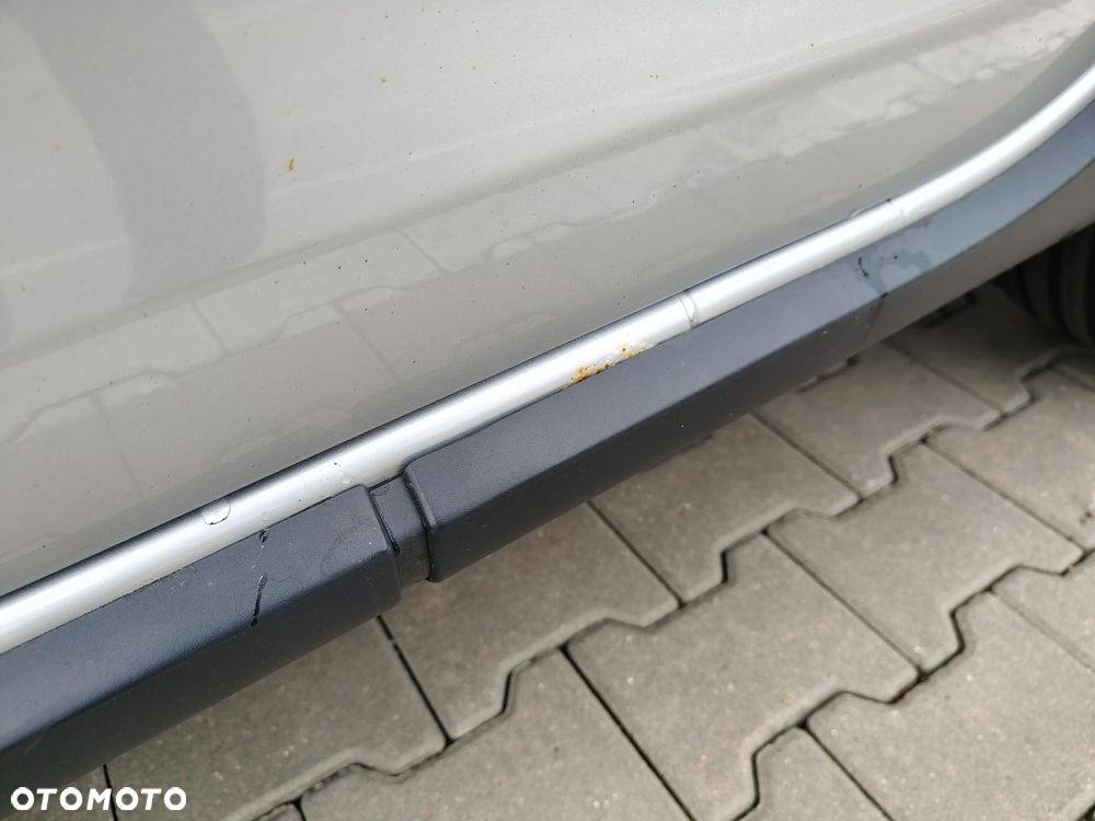 Dacia Sandero TCe 90 Laureate - 7