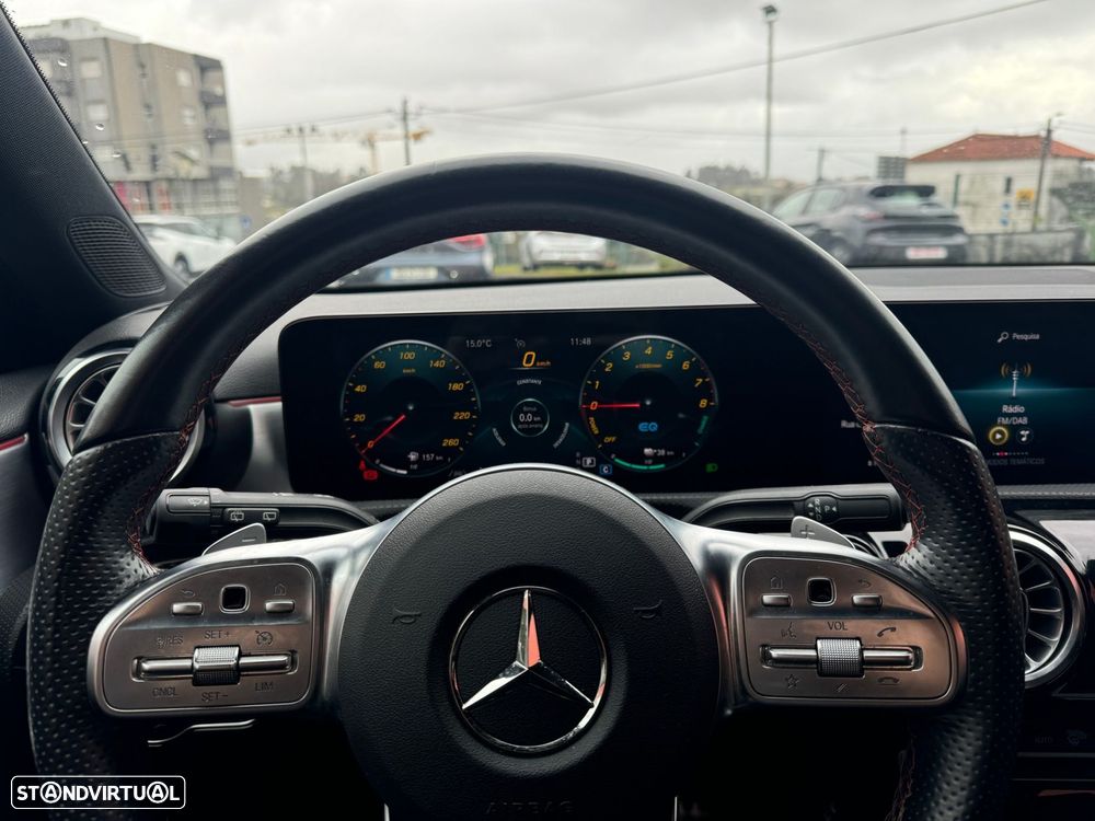 Mercedes-Benz A 250 e AMG Line - 9