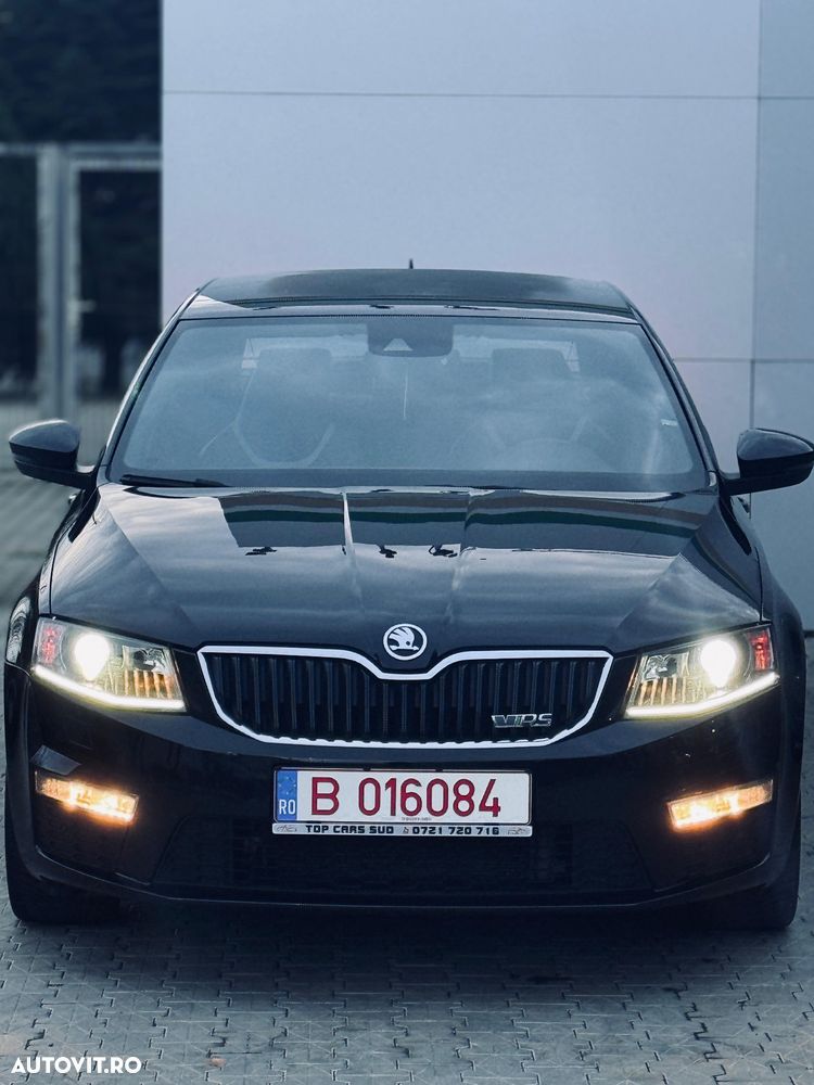 Skoda Octavia 2.0 TDI (Green tec) DSG RS - 3