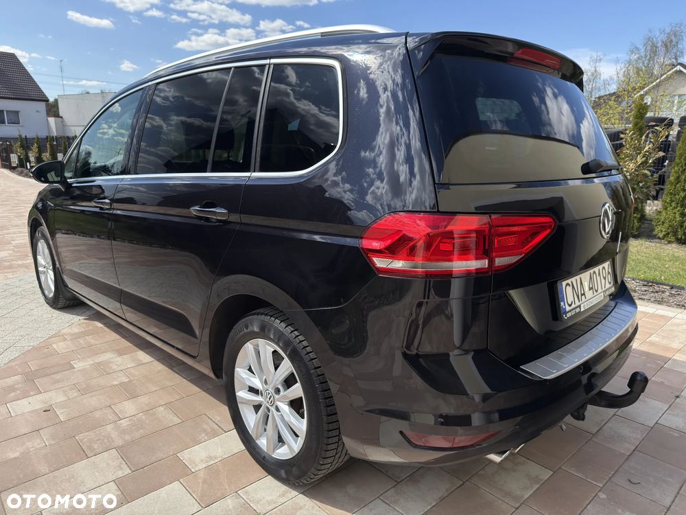 Volkswagen Touran 2.0 TDI BMT Highline DSG - 9