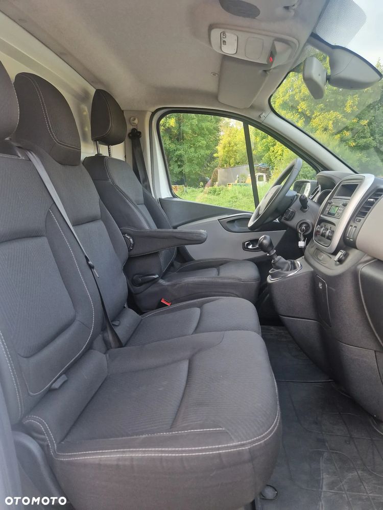 Renault Trafic - 14