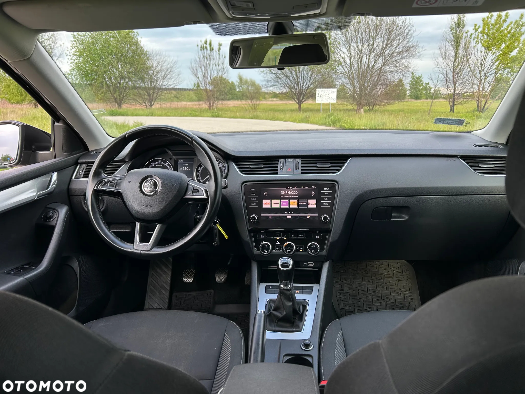 Skoda Octavia 1.4 TSI Ambition - 19