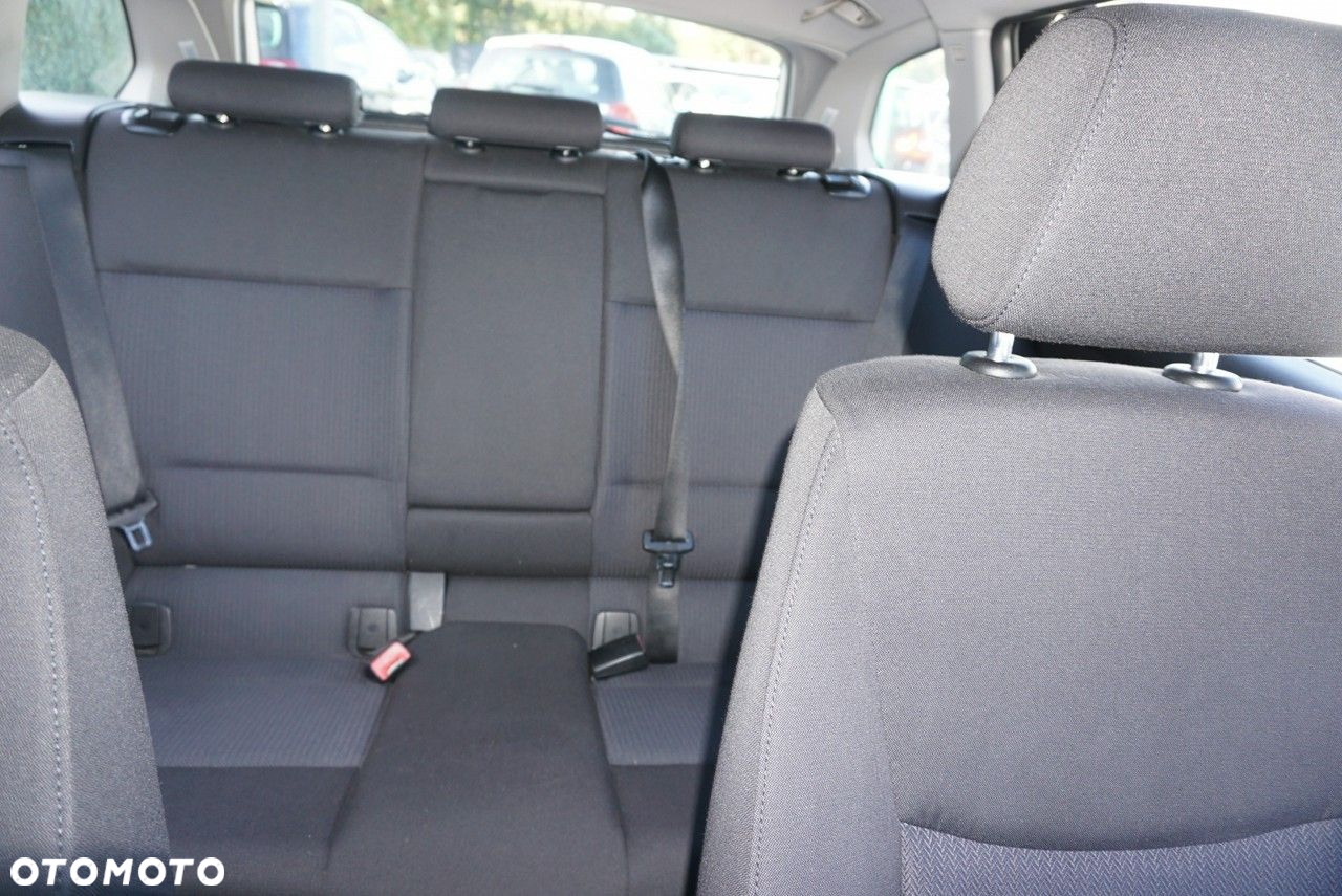 BMW Seria 3 - 24