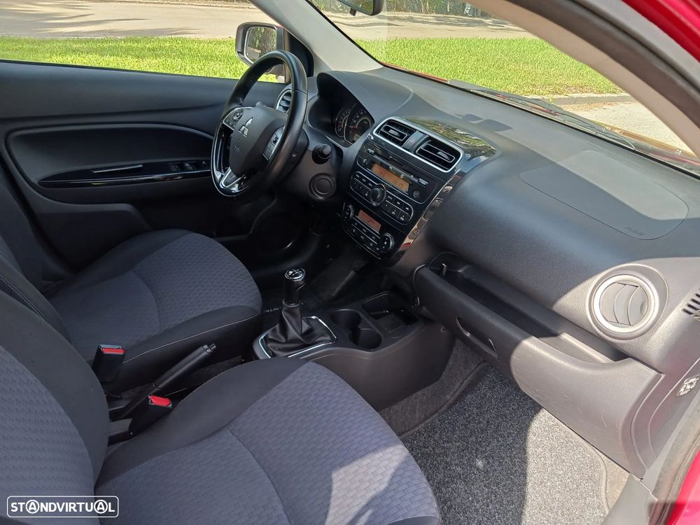 Mitsubishi Space Star 1.2 Intense - 27