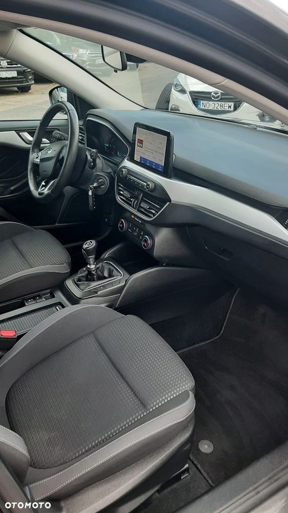 Ford Focus 1.5 TDCi DPF Start-Stopp-System Trend - 16