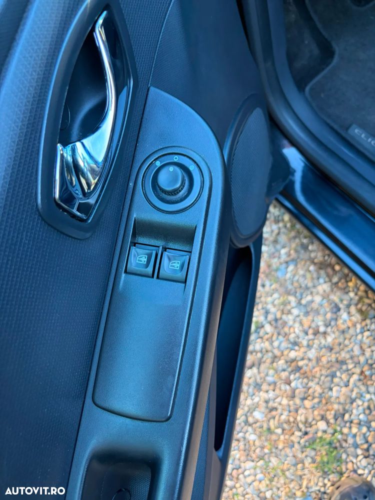 Renault Clio 1.2 TCe EDC Dynamique Aut. - 19