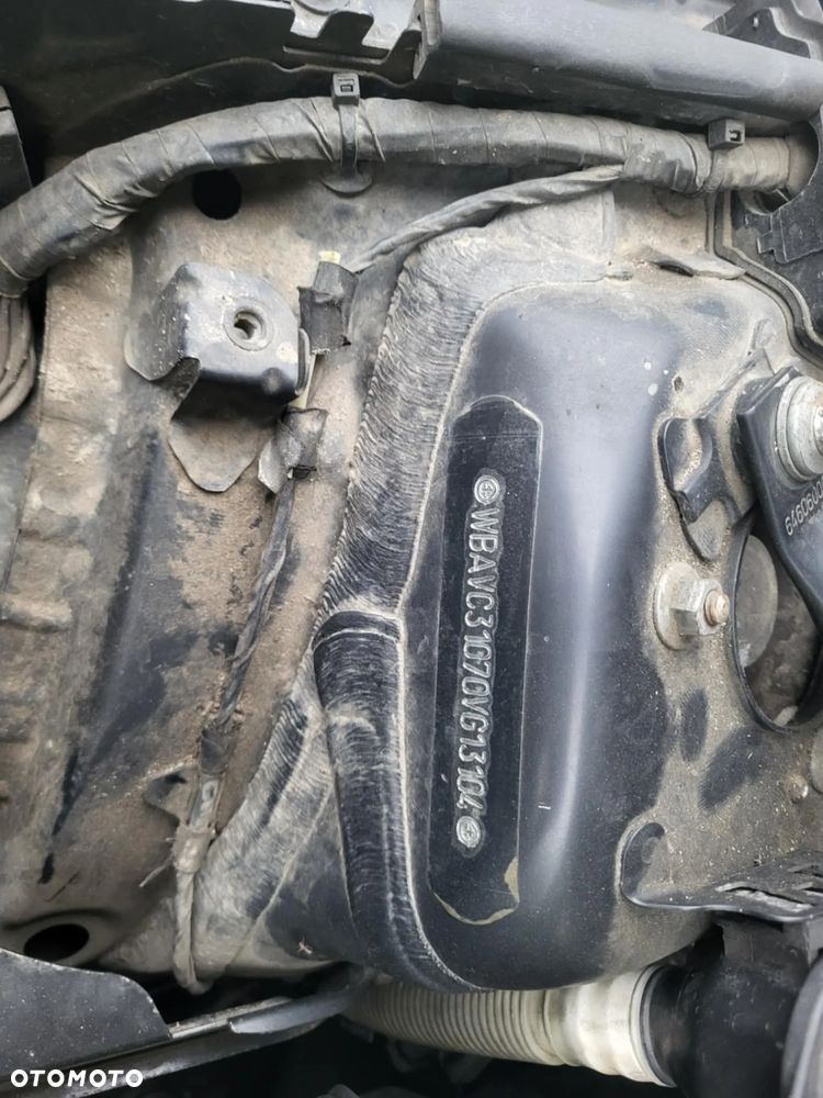 BMW Seria 3 320d - 22