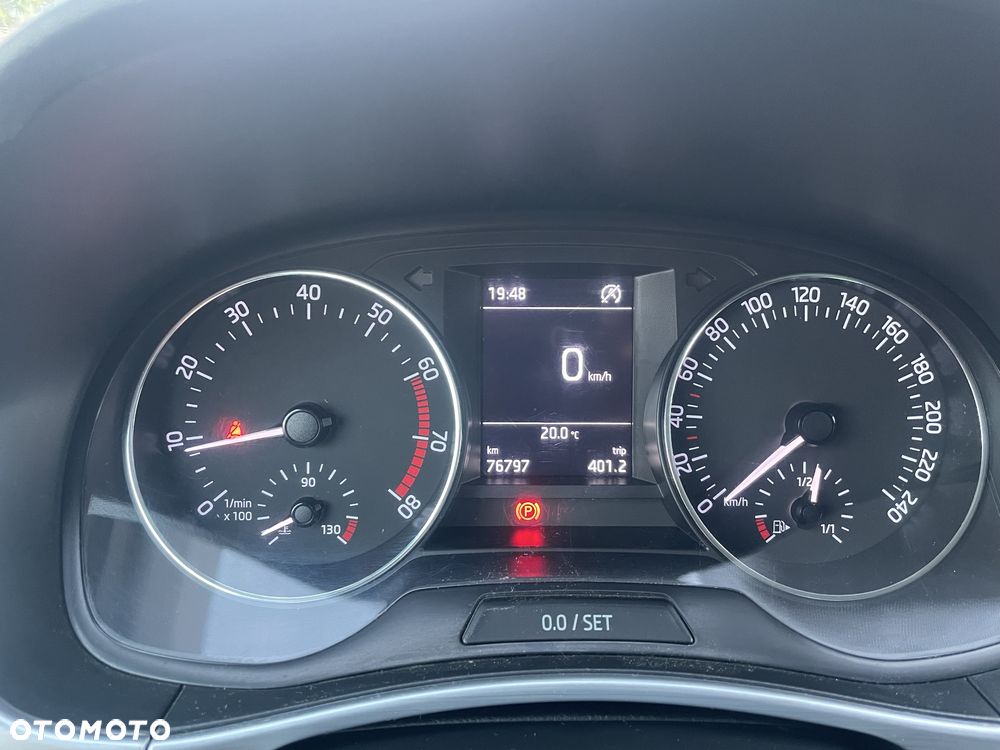 Skoda Fabia - 6