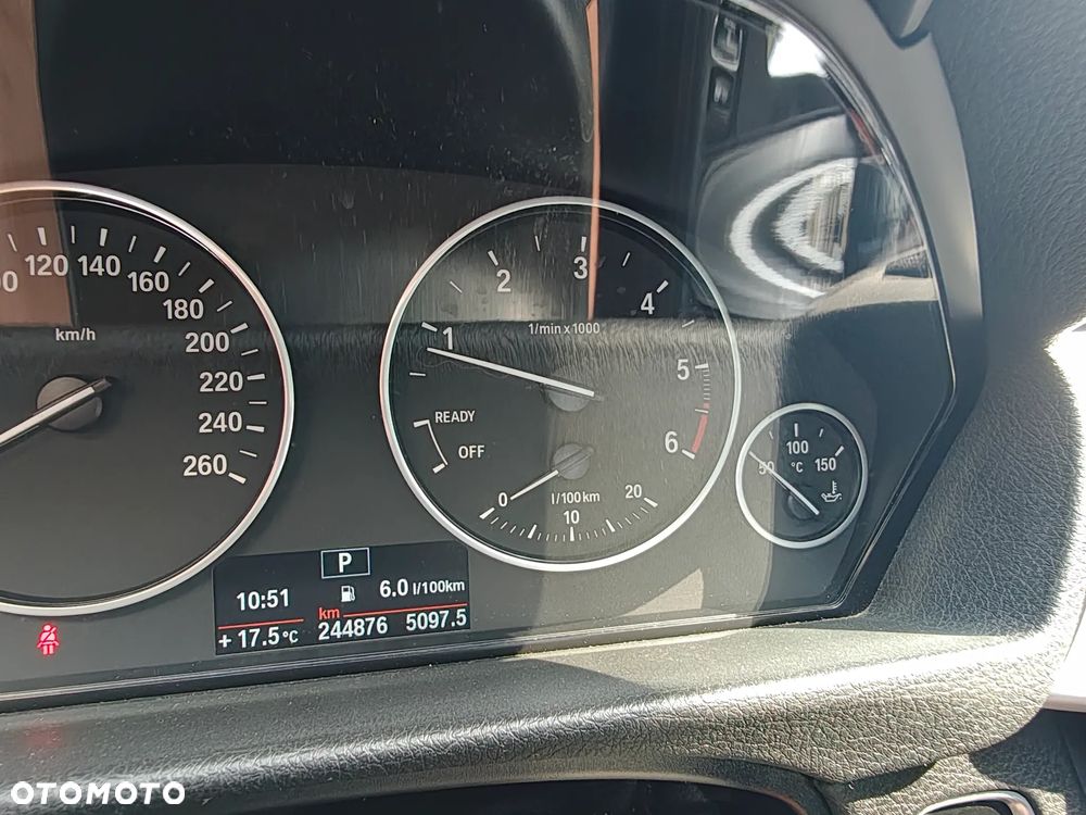 BMW Seria 3 320d Efficient Dynamics Edition - 12