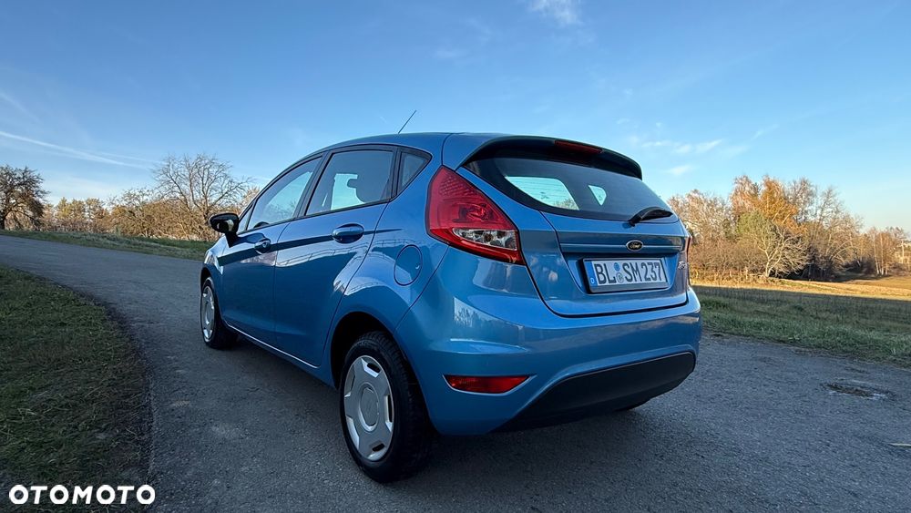Ford Fiesta 1.25 Ambiente - 9