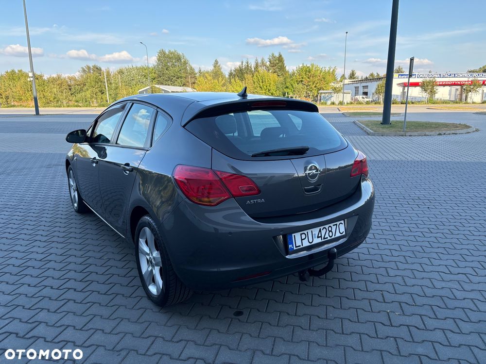 Opel Astra 1.6 Edition - 6