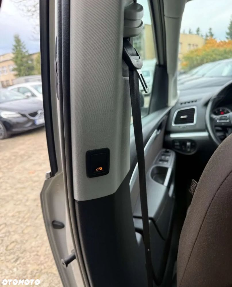 Volkswagen Sharan - 25