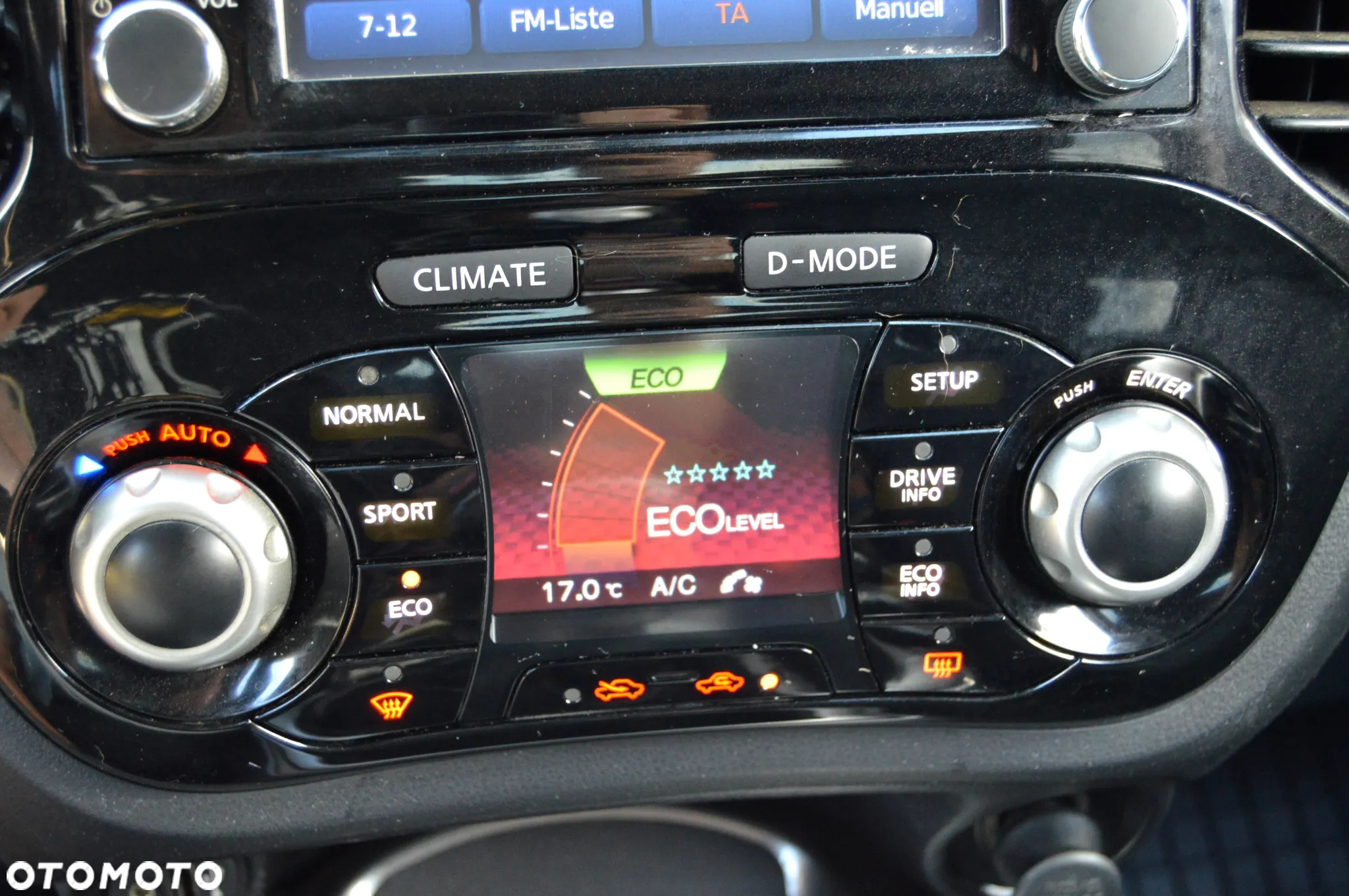 Nissan Juke 1.6 T Tekna - 28