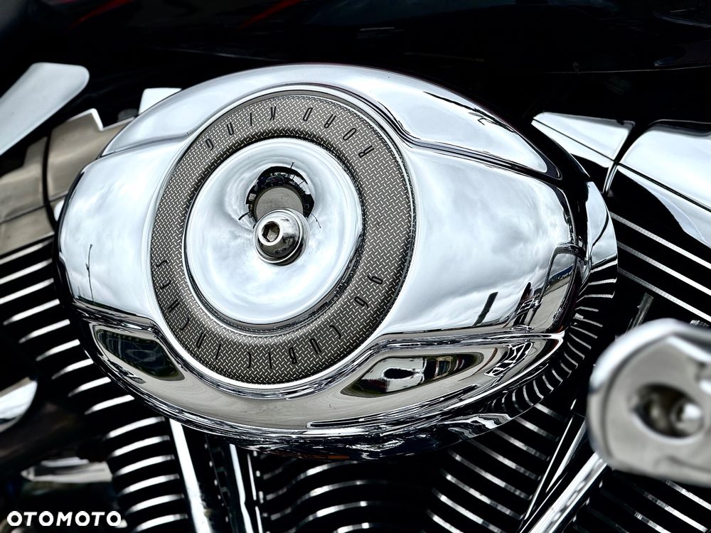 Harley-Davidson Touring Road King - 15