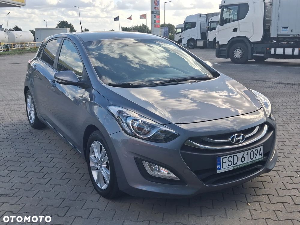 Hyundai i30 1.4 Premium - 13
