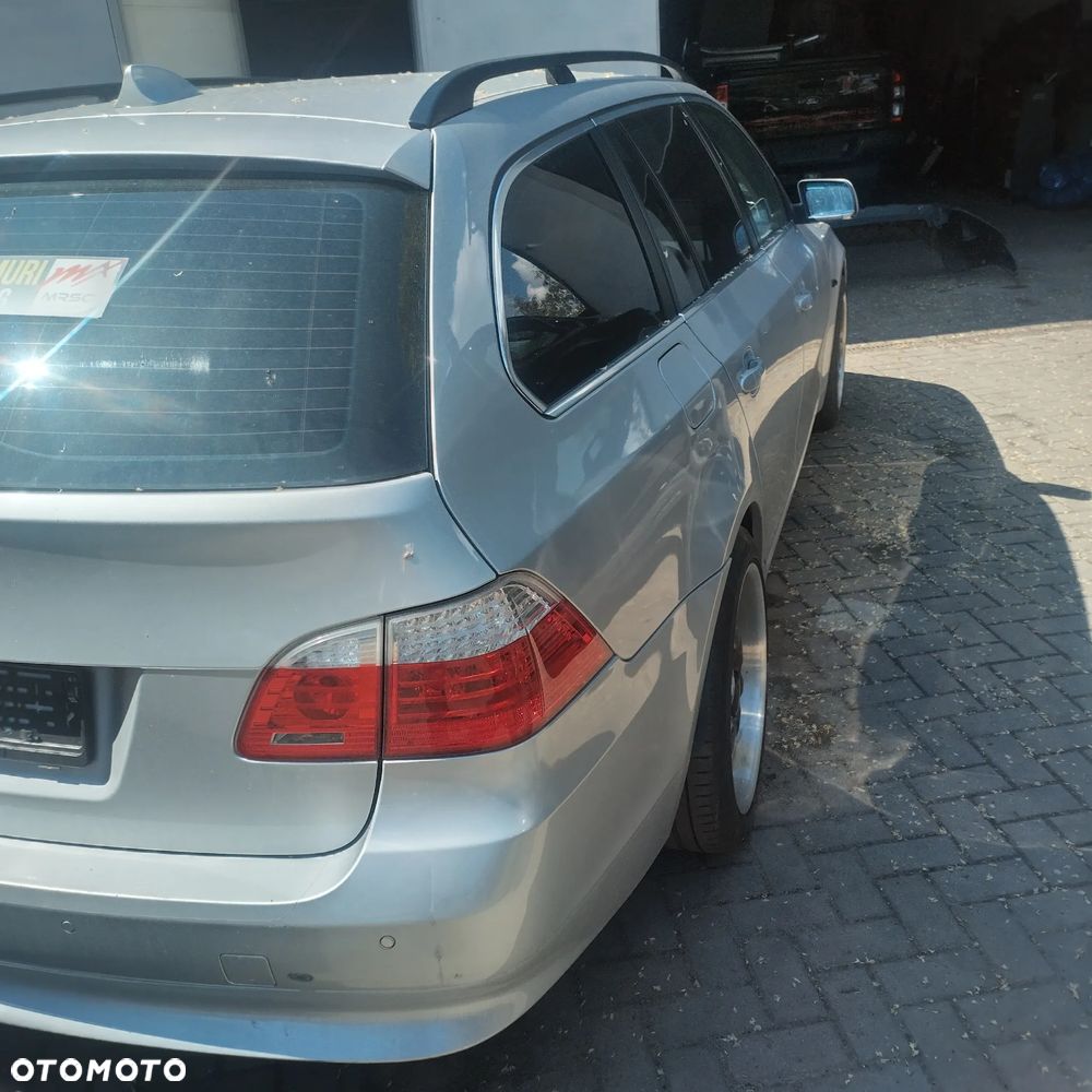 BMW Seria 5 525i xDrive Edition Exclusive - 3