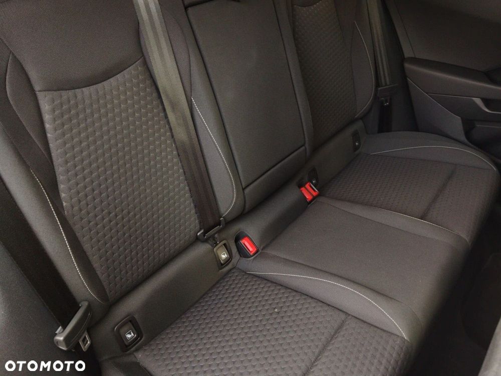 Volkswagen T-Roc - 29