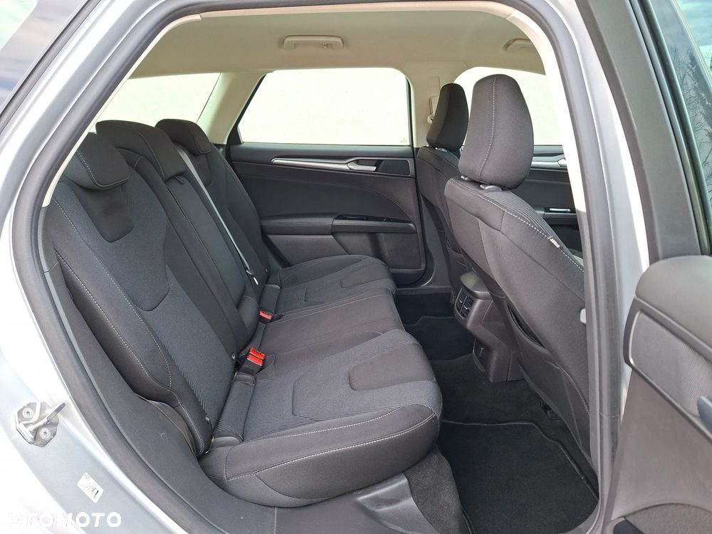 Ford Mondeo 2.0 TDCi STart-Stopp Titanium - 25