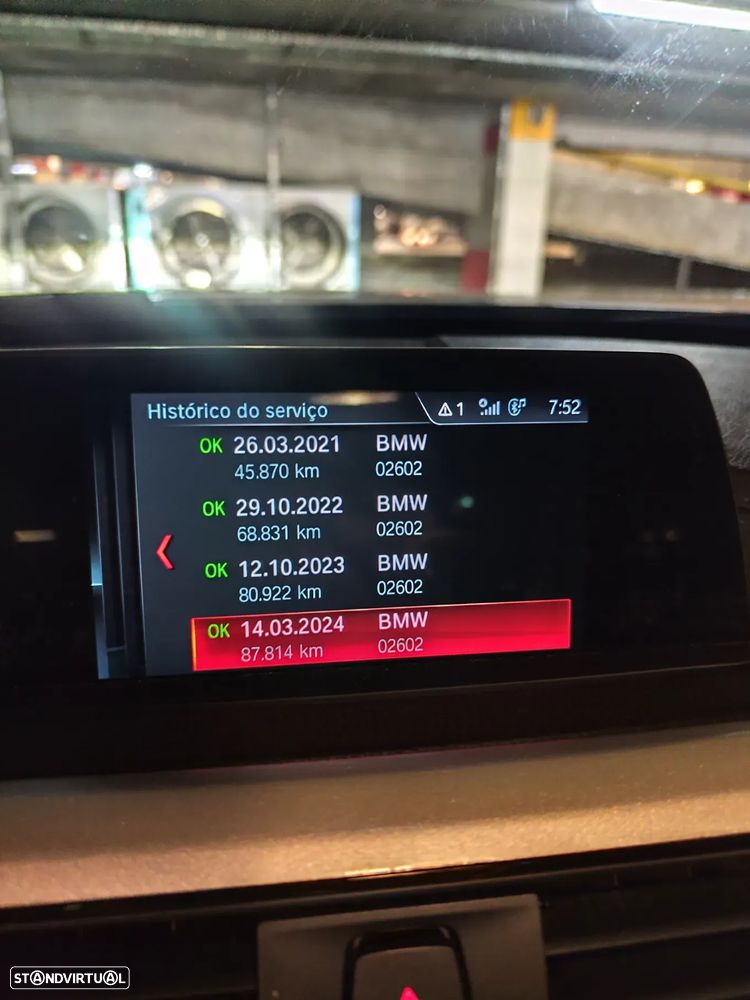BMW 318 d Touring Line Sport Auto - 30