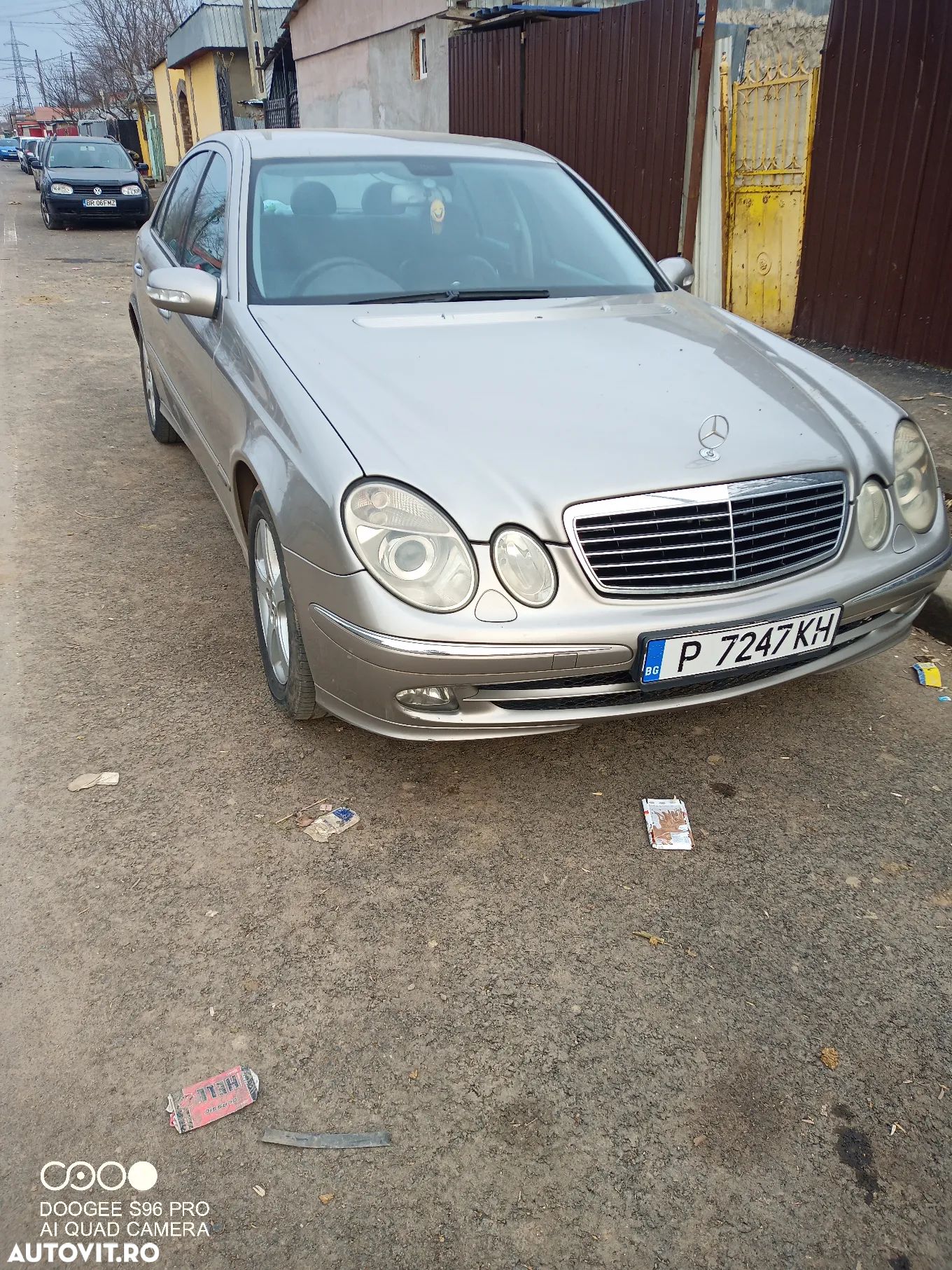 Dezmembrez Mercedes-Benz e class E320 Motor 3.0 140kw - 1