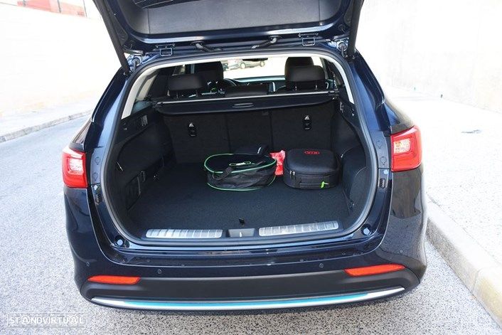 Kia Optima SW 2.0 CVVT PHEV - 17