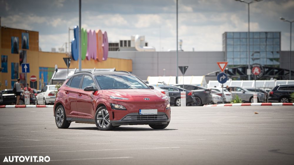 Hyundai KONA - 1