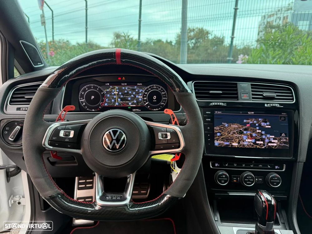 VW Golf 2.0 TSi GTi DSG Performance - 17