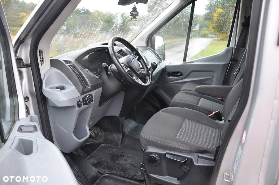Ford Transit - 10