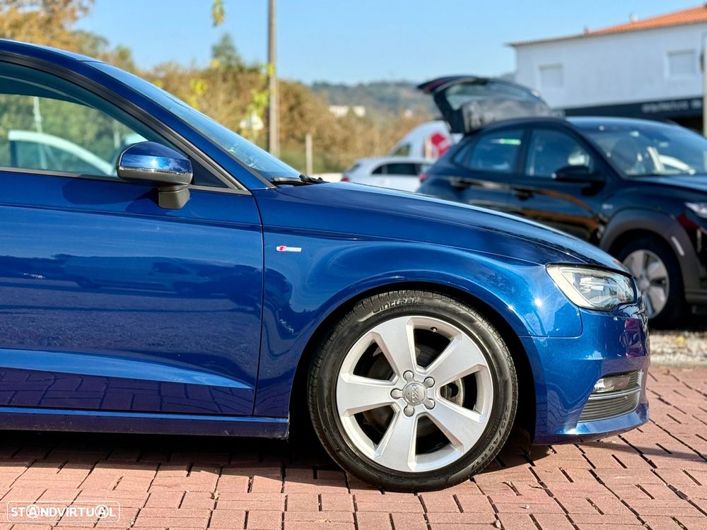 Audi A3 1.2 TFSI S line Sport Pack - 11