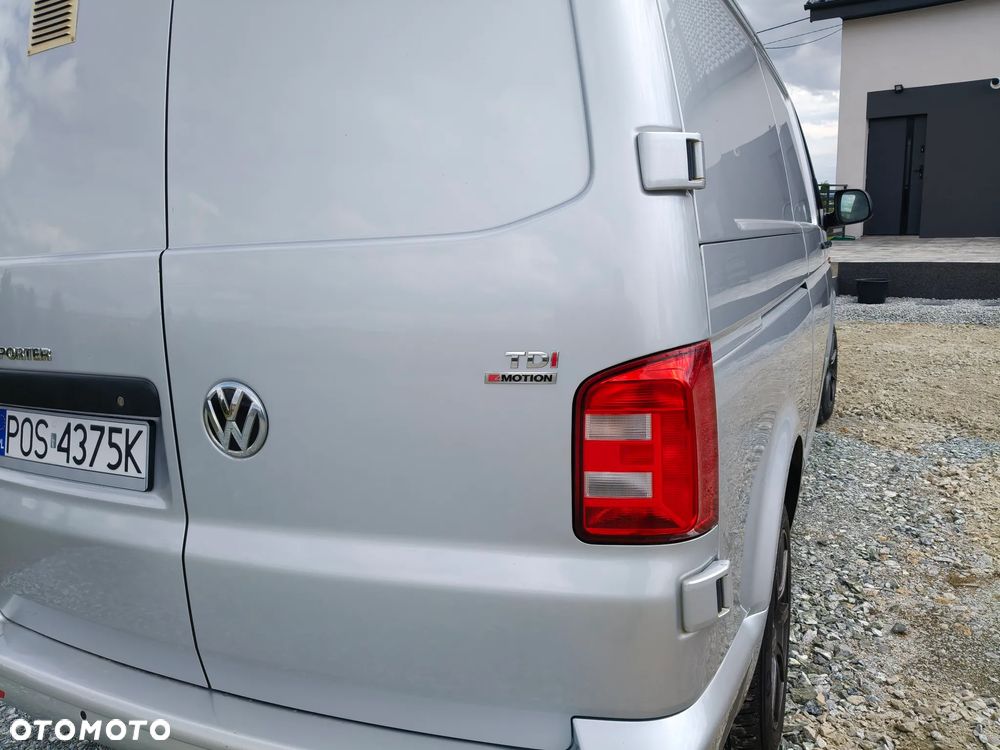 Volkswagen Transporter - 9