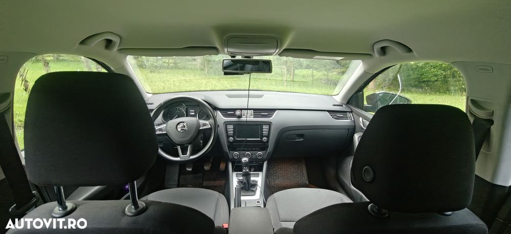 Skoda Octavia 1.6 TDI Style - 12