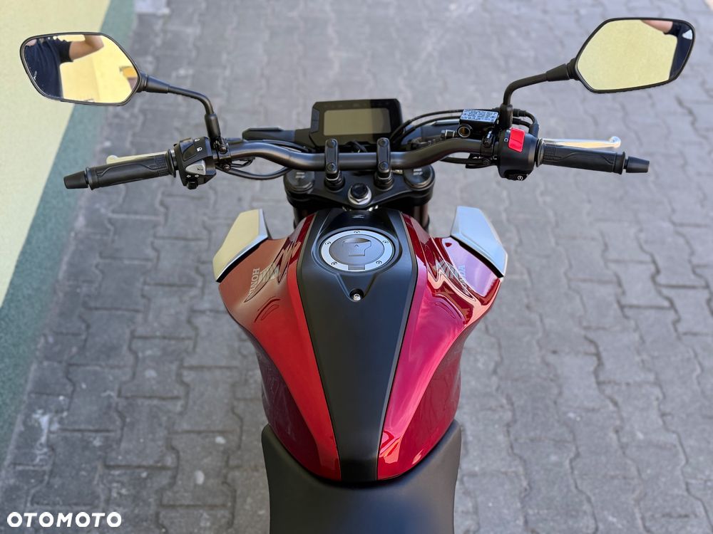 Honda CB - 17