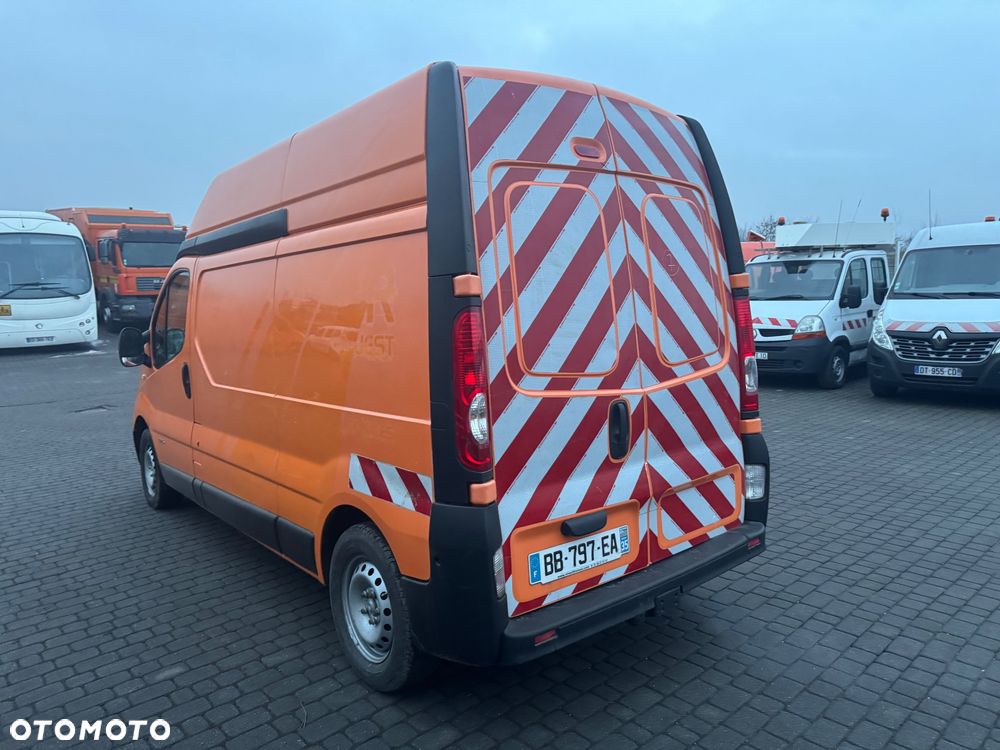 Renault Trafic 2010r L3H3 Max maxi długi wysoki  2.0DCi - 9
