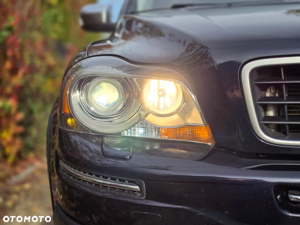 Volvo XC 90 - 37