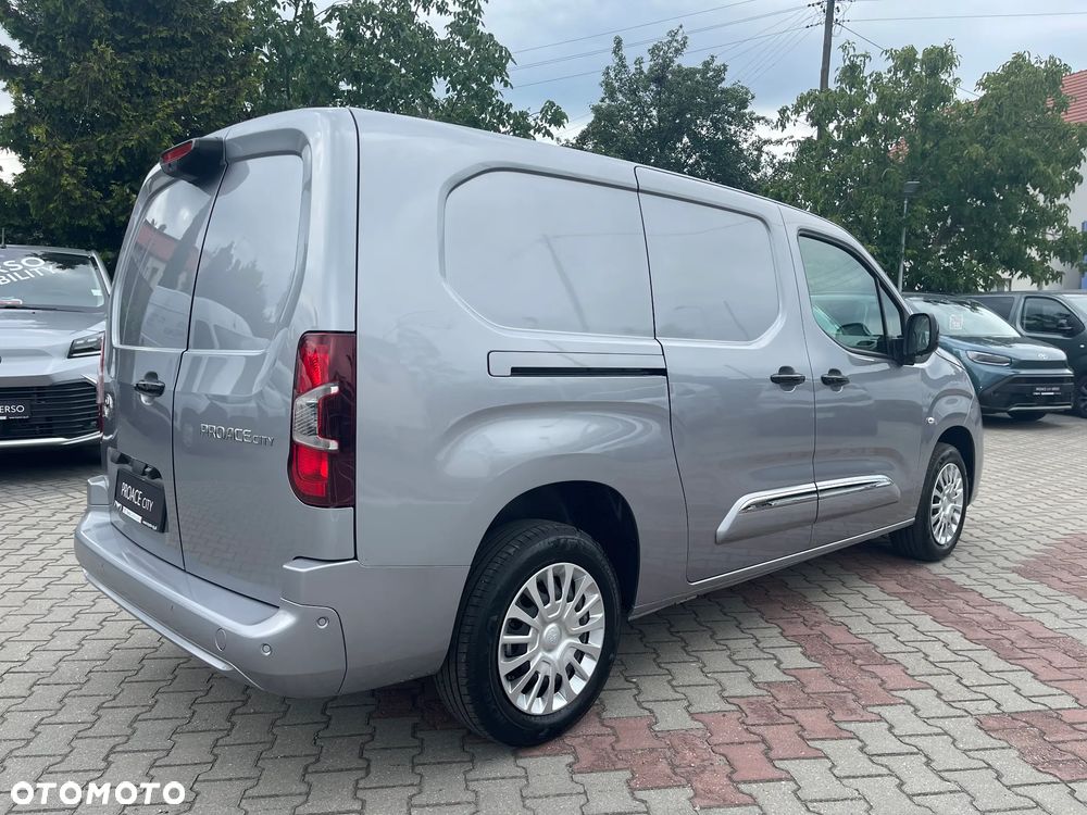 Toyota Proace City - 6