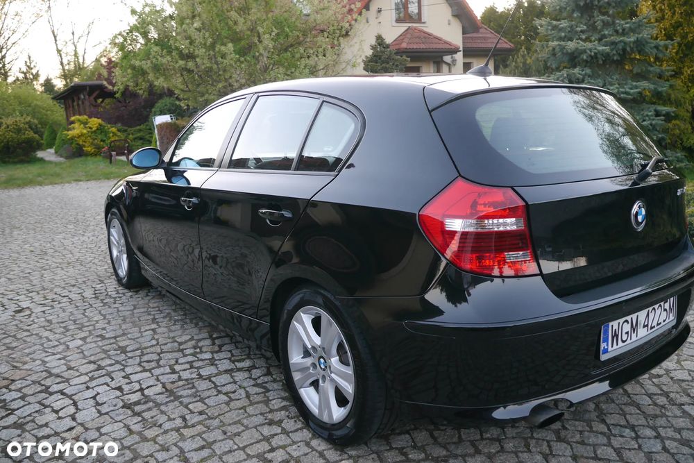 BMW Seria 1 118d - 10