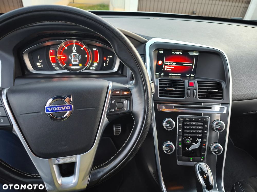 Volvo XC 60 D4 Geartronic Summum - 27