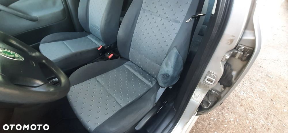 Skoda Octavia 1.9 TDI Tour - 19