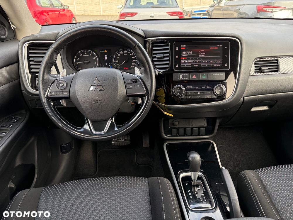 Mitsubishi Outlander 2.0 2WD CVT Edition - 13