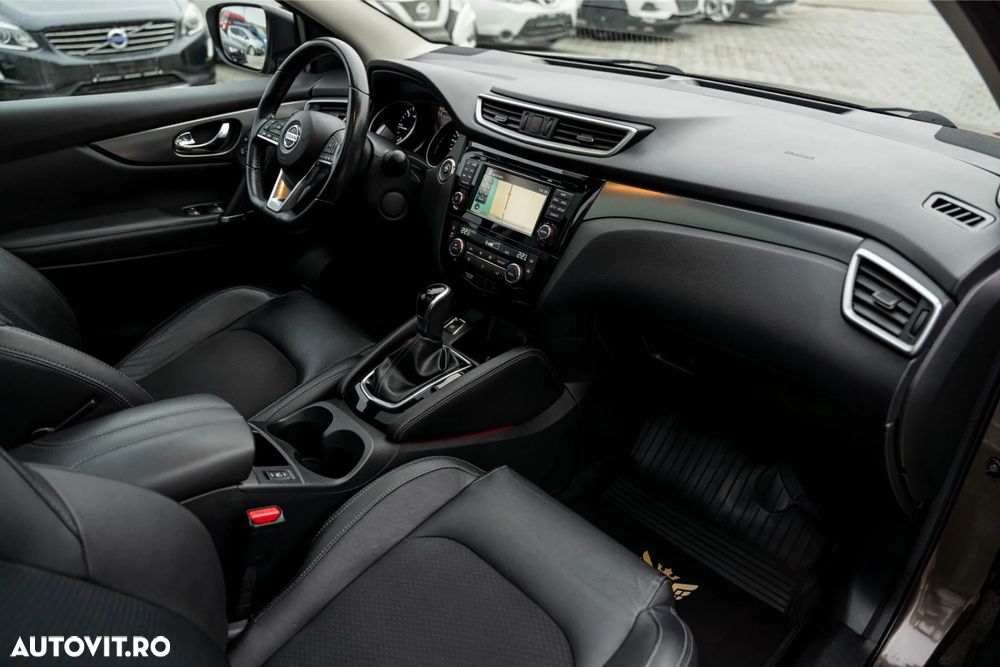 Nissan Qashqai 1.6 DCI Xtronic TEKNA+ - 7