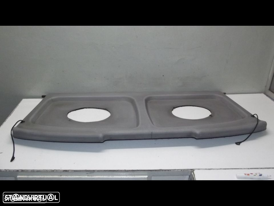 alfa 146 chapeleira com buracos p/colunas - 2