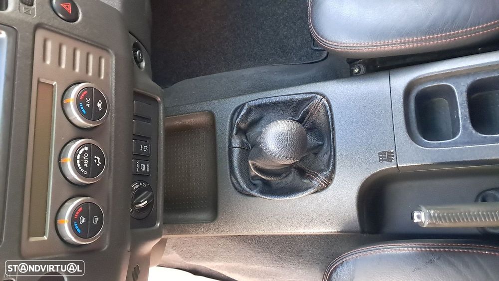 Nissan Navara 2.5 dCi CD LE Sport Edition - 23